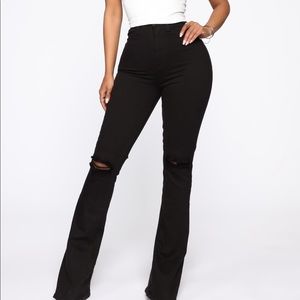 BRAND NEW high wasted fashion nova jeans